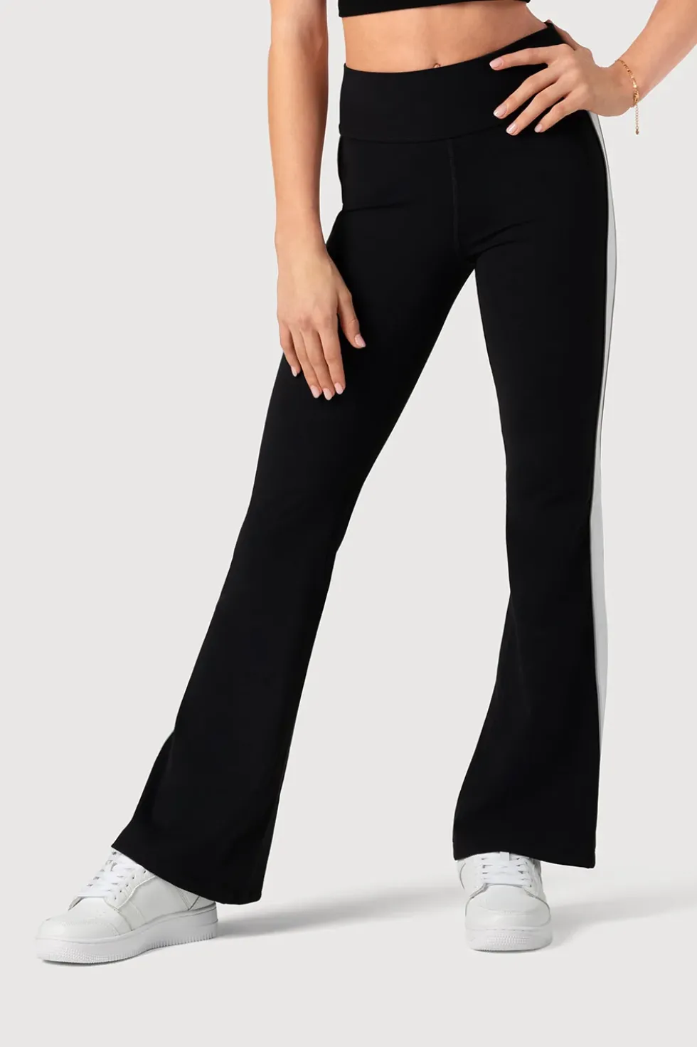 Girls Contrast Flared Legging