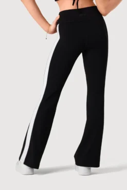 Girls Contrast Flared Legging